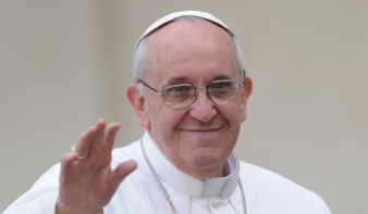 Ferenc pápa elhagyta a Vatikánt