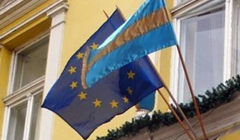 Elfogadta a helyi zászlókról szóló törvénytervezetet a szenátus