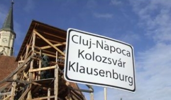 Jogerősen elutasították a kolozsvári kétnyelvű helységnévtáblát