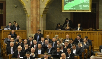 Több termék és szolgáltatás áfája is csökken jövőre Magyarországon