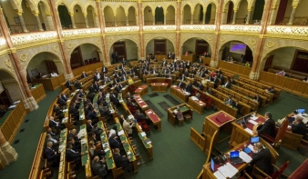 Az uniós pénzek felhasználásáról tárgyal a parlament 