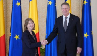 Amerikai nagykövet: Románia közel áll ahhoz, hogy vízummentességet kapjon az USA-tól
