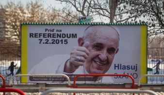 Ferenc pápa is beszállt a szlovák belpolitikába