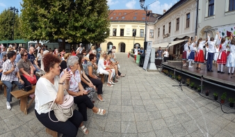 Köszönet a Főtér Fesztivál 2016 támogatóinak és önkénteseinek