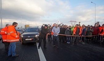 Átadták az észak-erdélyi autópálya Radnót és Nyárádtő közötti szakaszát