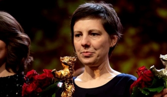 Elsőfilmes román rendezőnő nyerte az Arany Medvét