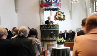 Megújult Apanagyfalu középkori református temploma
