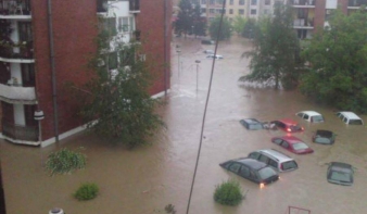 Több mint 40 halálos áldozata van az áradásoknak a Nyugat-Balkánon