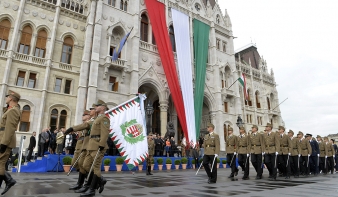 „Szent István nézz Mennyből le” - a magyar közmédia ünnepi műsorajánlója