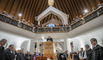 Felavatták Temesváron az Új Ezredév Református Központ templomépületét