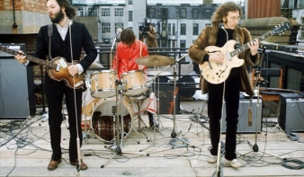 A Beatles utolsó koncertjét egy tetőn adta
