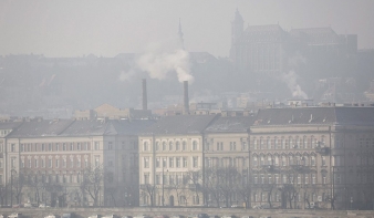 Megint támad a szmog Budapesten, Tarlósék intézkednek