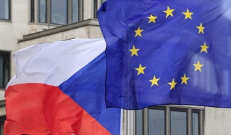 Csehországban népszavazás lehet az uniós tagságról