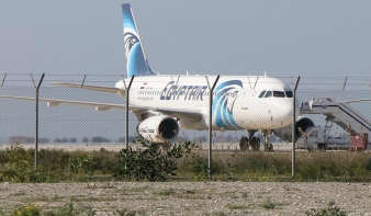 Eltűnt egy Párizsból Kairóba tartó utasszállítógép, az EgyptAir járatán 66 ember volt