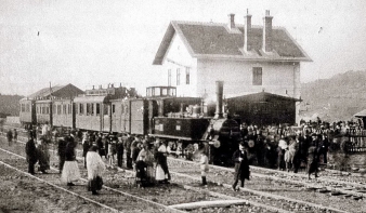 100 éve indult az elsõ vonat Felsőbányára