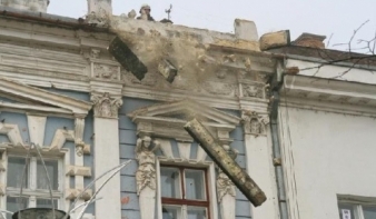Leállíttatta a szakminiszter a kolozsvári épületrombolást