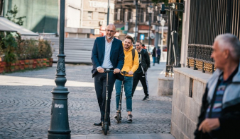 Tízen szállnak harcba a novemberi elnökválasztáson