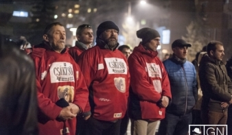 Szimpátiatüntetést tartottak a Csíki Sör mellett Csíkszeredában