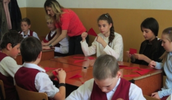 Anyák napja és tavaszköszöntő ünnep a Nicolae Iorga Általános Iskolában