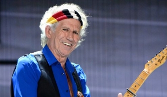 75 éves a Rolling Stones elpusztíthatatlan gitárosa