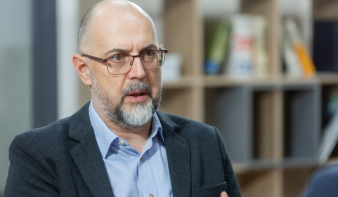 Az RMDSZ támogatja a szükségállapot meghosszabbítását, de nem kímélné a „totojázó” kormányt