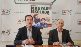 Kovács Péter: a cél évről évre 10 ezer fölött tartani a magyar iskolába íratott gyerekek számát