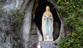 Szűz Mária lourdes-i jelenése – A betegek világnapja