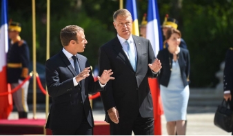 Macron beengedné a schengeni övezetbe Romániát