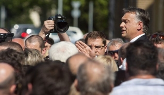 Orbán kemény szavakkal üzent a választóknak és Brüsszelnek