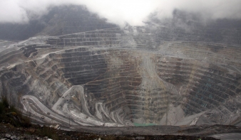 A világ legnagyobb aranybányája az övék, mégis szegények