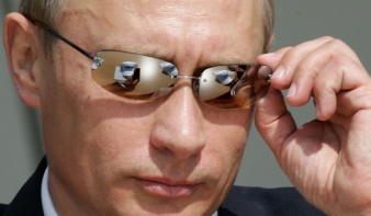 Putyin úgy ugráltatja Obamát, ahogyan akarja