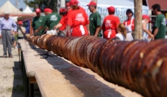 Székelyföldi tiltakozás a kürtőskalács „lenyúlása” ellen