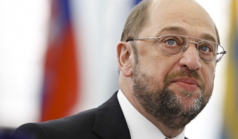 Schulz már megelőzte Merkelt népszerűségben