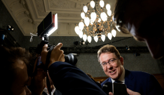 Jobboldali, EU-ellenes párt győzött a svájci parlamenti választáson