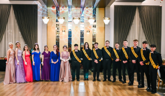 Szalagavató bál 2026 – Megható pillanatokkal búcsúztak a végzősök