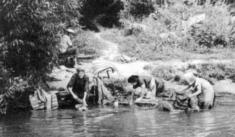 Nagymosás (szapulás) Magyarláposon az 1900-as évek elején