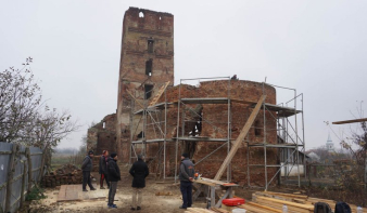 Megmenekülhet Tamáshida méltatlanul elfeledett Árpád-kori templomának főszentélye