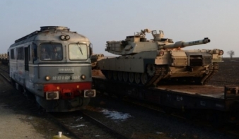 Amerikai tankok és katonák érkeztek Romániába