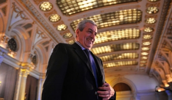 Călin Popescu Tăriceanu lett a szenátus elnöke