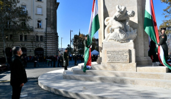 Újraavatták a Nemzeti Vértanúk Emlékművét Orbán Viktor és Kövér László jelenlétében
