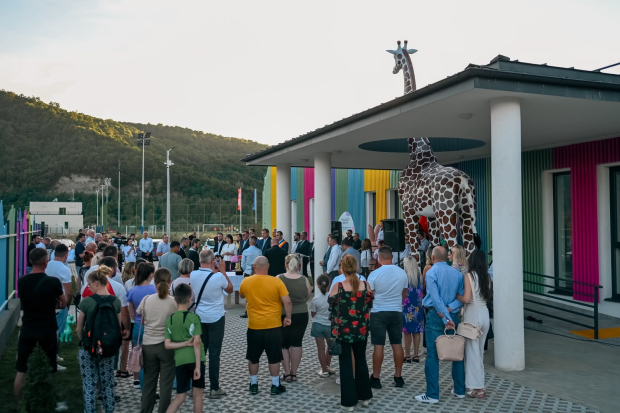 Új bölcsőde és multifunkcionális sportbázis Máramarosszigeten